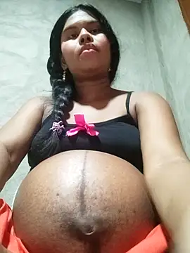 Snapshot of julietta1453 chatting on February 20, 2026, 3:14 am julietta1453 online show from February 20, 2026, 3:14 am