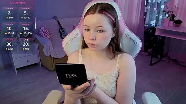 Sweetie Hope online show from October 5, 2025, 7:28 am