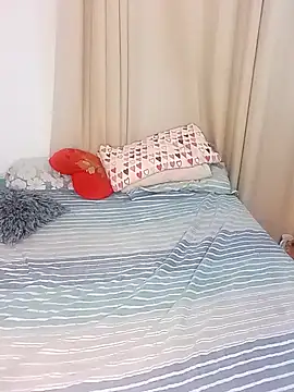 badlove42 online show from November 17, 2025, 5:02 am