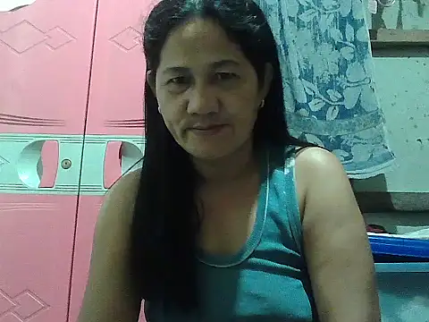 hotmama 063 online show from October 2, 2025, 9:33 pm