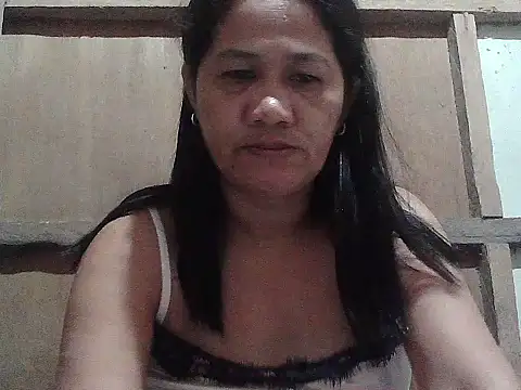 hotmama 063 online show from April 5, 2026, 9:01 pm