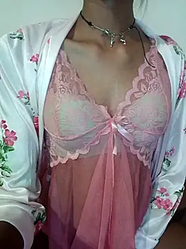 Snapshot of BunnyBloom25 chatting on October 3, 2025, 3:53 pm BunnyBloom25 online show from October 3, 2025, 3:53 pm