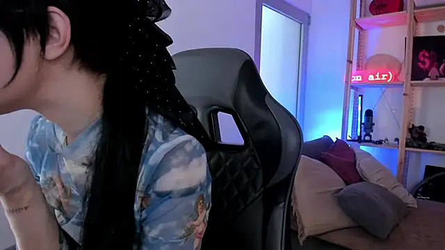 Sima Wendy online show from November 3, 2025, 7:20 am