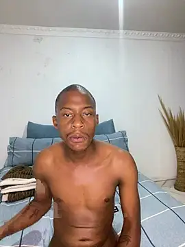 dick4mami online show from March 18, 2026, 4:21 pm