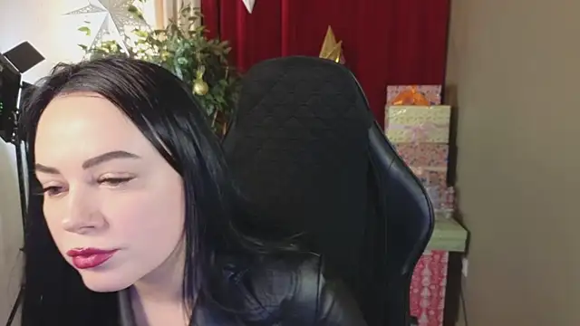 Jolie Orchid online show from December 21, 2025, 12:34 pm