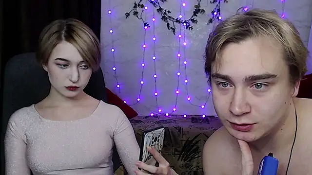 Lust4Money online show from November 17, 2025, 8:25 pm