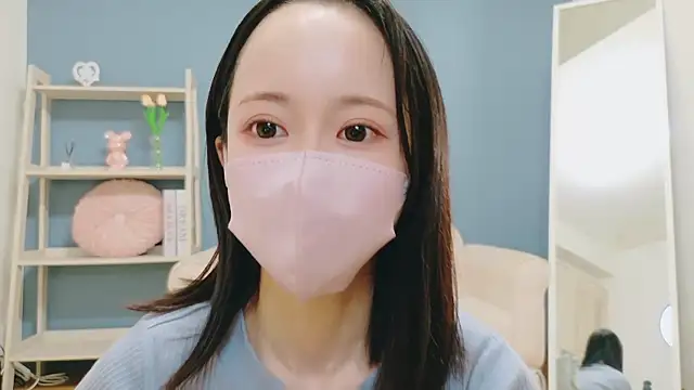 Snapshot of Kurumi_chan_ chatting on September 18, 2025, 10:39 am Kurumi chan  online show from September 18, 2025, 10:39 am