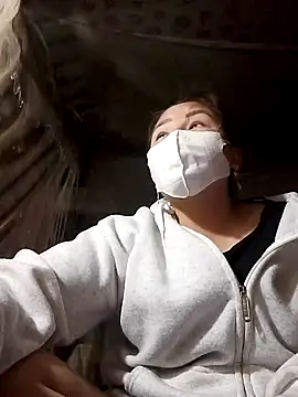 Snapshot of Teena_tiny chatting on January 14, 2026, 11:27 am Teena tiny online show from January 14, 2026, 11:27 am