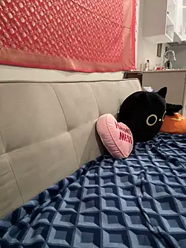 venusluvxoxo online show from September 17, 2025, 3:52 am