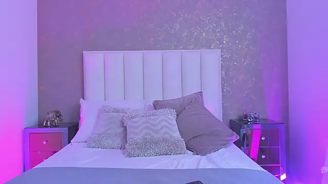 KaylieBrooks online show from February 23, 2026, 7:22 pm