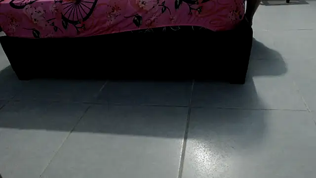 Luisa Paul online show from November 30, 2025, 1:09 am