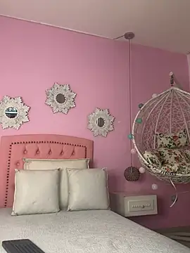 CannelaSmith online show from January 17, 2026, 6:33 pm