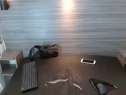 Penelopee Rouse online show from November 24, 2025, 7:24 pm