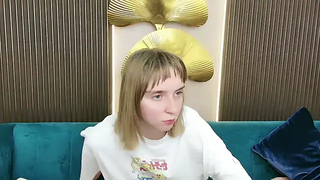 Beverly Gomes online show from September 24, 2025, 7:23 am