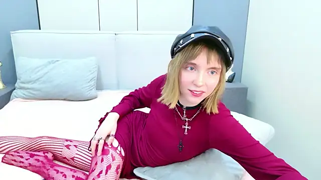 Beverly Gomes online show from February 24, 2026, 8:29 pm