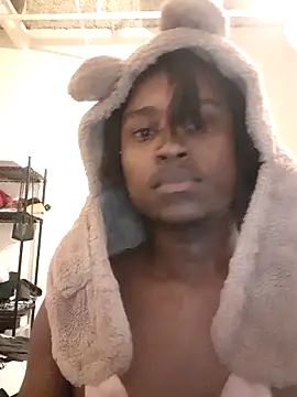 Snapshot of DarkSkinStroker chatting on October 11, 2025, 5:17 am DarkSkinStroker online show from October 11, 2025, 5:17 am