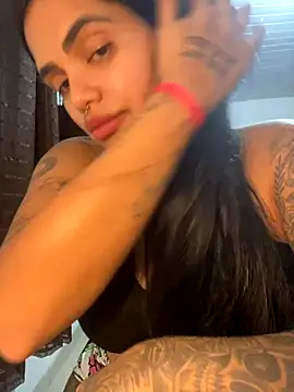 danilyns online show from October 4, 2025, 10:08 pm