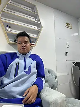 Snapshot of CrisabellssEden chatting on February 18, 2026, 3:52 pm CrisabellssEden online show from February 18, 2026, 3:52 pm