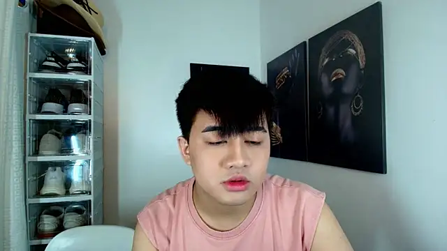 Snapshot of KentAivan chatting on October 5, 2025, 5:11 pm KentAivan online show from October 5, 2025, 5:11 pm