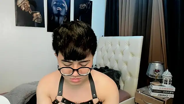 Snapshot of KentAivan chatting on October 15, 2025, 8:36 am KentAivan online show from October 15, 2025, 8:36 am