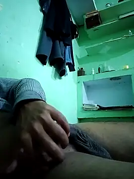 Snapshot of sexy_couple_38 chatting on November 30, 2025, 9:19 pm sexy couple 38 online show from November 30, 2025, 9:19 pm