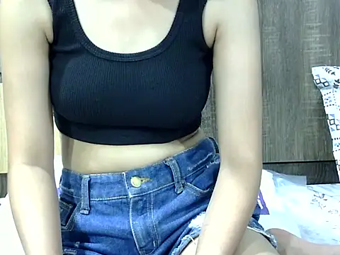 Snapshot of SEXYGUDIYA chatting on September 18, 2025, 5:48 pm SEXYGUDIYA online show from September 18, 2025, 5:48 pm