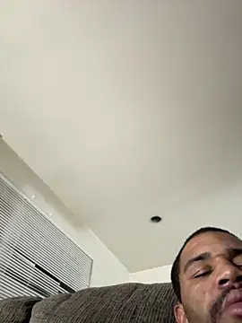 kingtaydo online show from March 31, 2026, 7:31 am