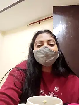 Kajal-baby07 online show from November 13, 2025, 5:12 pm