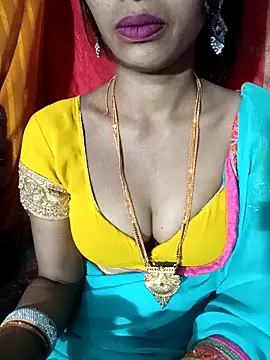 Bhabhilux2025 online show from April 15, 2026, 6:31 am