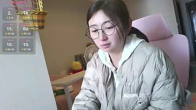 Diva VVN online show from November 23, 2025, 4:56 am