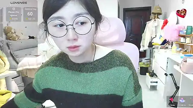 Diva VVN online show from February 26, 2026, 12:20 am