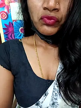 Divya Spandhana 90 online show from October 8, 2025, 5:32 pm