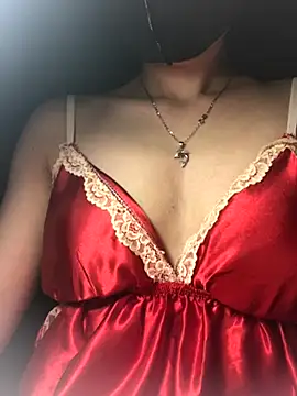 Snapshot of Bee_hunter chatting on September 8, 2025, 6:07 pm Bee hunter online show from September 8, 2025, 6:07 pm