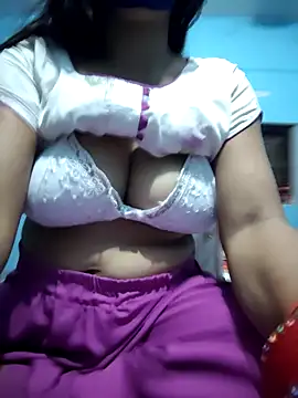 Snapshot of your_favourite_bhabhi chatting on October 13, 2025, 9:26 pm your favourite bhabhi online show from October 13, 2025, 9:26 pm