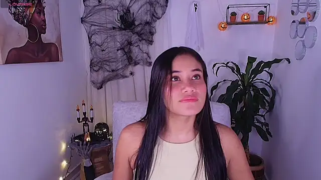 Snapshot of AlisxxnFx chatting on October 14, 2025, 12:50 pm AlisxxnFx online show from October 14, 2025, 12:50 pm