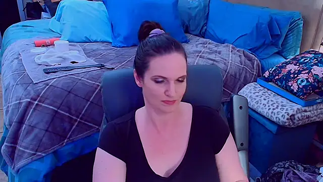 ninajaymes online show from March 13, 2026, 9:21 pm