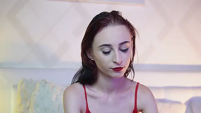 SaraiAngel online show from September 28, 2025, 7:19 pm