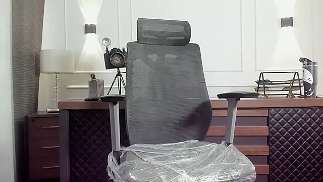 imrockstar online show from November 24, 2025, 7:13 pm