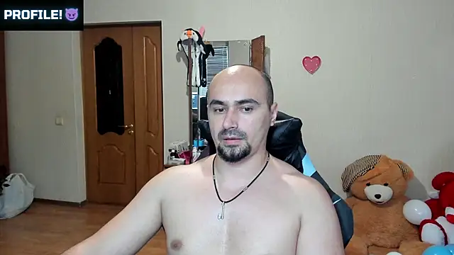 Snapshot of Gri_SH chatting on October 28, 2025, 12:09 pm Gri SH online show from October 28, 2025, 12:09 pm