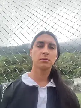 lola diez online show from October 10, 2025, 8:41 pm