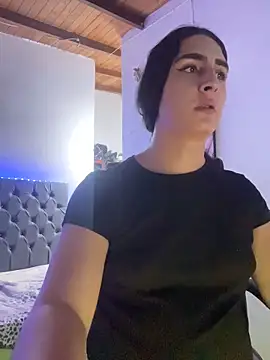 lola diez online show from April 16, 2026, 8:26 am