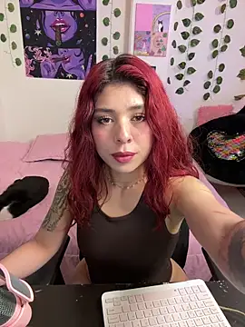 Snapshot of SamanthaShelby chatting on September 23, 2025, 4:26 am SamanthaShelby online show from September 23, 2025, 4:26 am