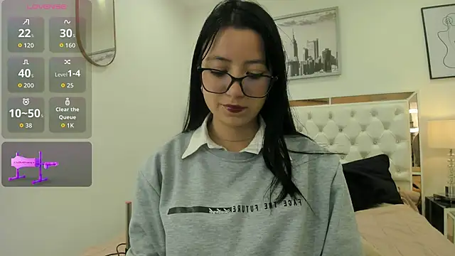 Snapshot of Zoe_Xra chatting on June 3, 2026, 9:09 pm Zoe Xra online show from June 3, 2026, 9:09 pm