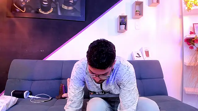 DanteWinter online show from October 2, 2025, 3:35 am