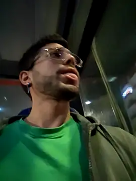 DanteWinter online show from December 5, 2025, 2:20 am