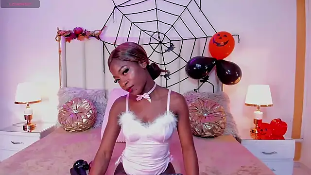 MadissonBonny  online show from October 29, 2025, 8:54 pm