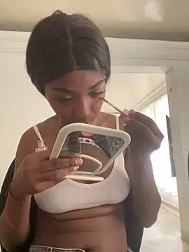 MarianRosse online show from January 15, 2026, 4:44 pm