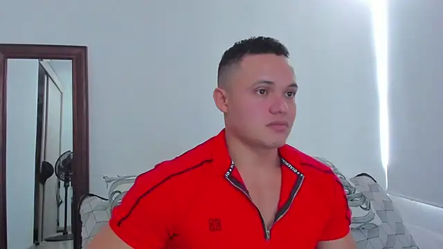 KingLevi01 online show from June 3, 2026, 4:12 pm
