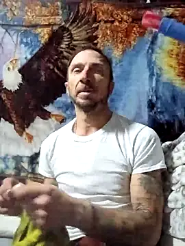 Mrluckstick online show from April 18, 2026, 12:09 pm