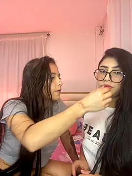 Sweet and Rous0 online show from September 10, 2025, 3:28 am